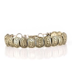 Paparazzi ‘Montezuma Mountains’ Bracelet